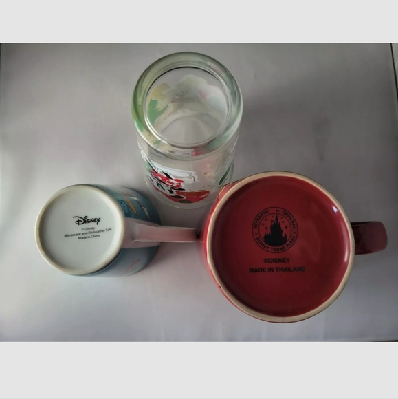 Lot/Bundle of 3 Disney Friends, Mickey, Minnie, Goofy, Donald, Daisy Mug and Cup - Picture 8 of 11